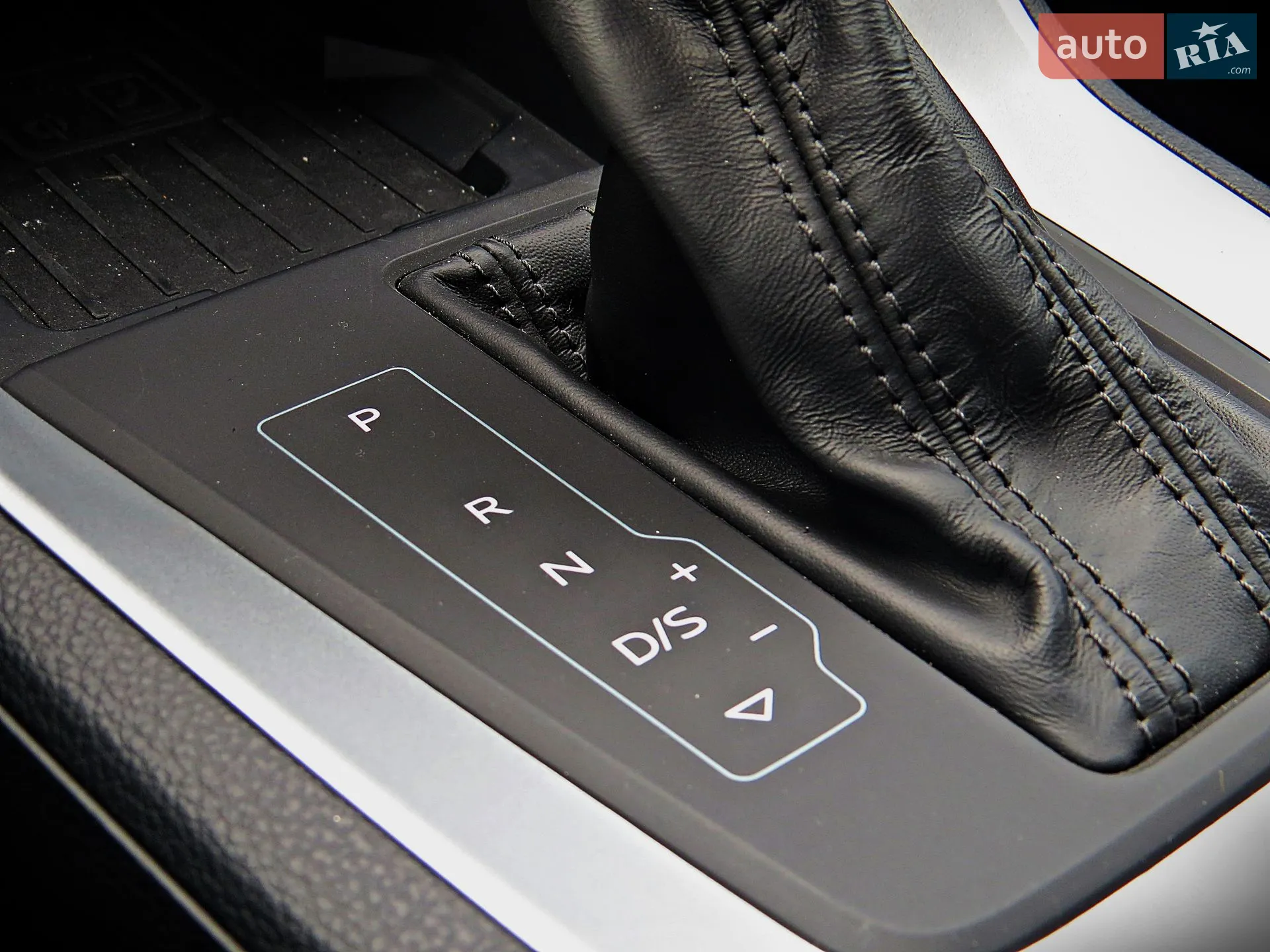 2024 Audi Q3 - мініатюра 18