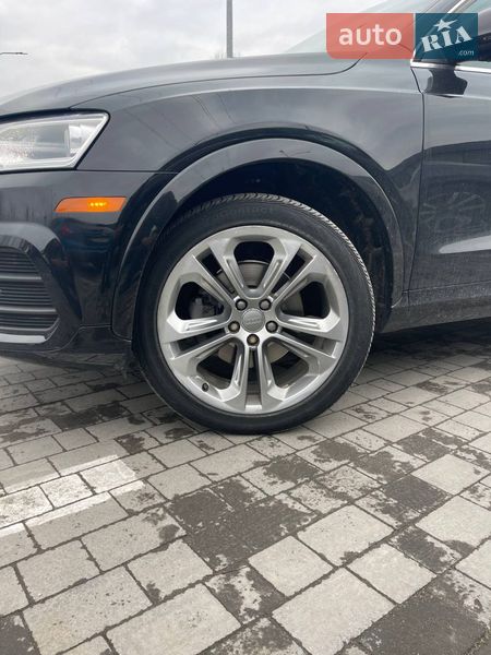 Позашляховик / Кросовер Audi Q3 2016 в Львові