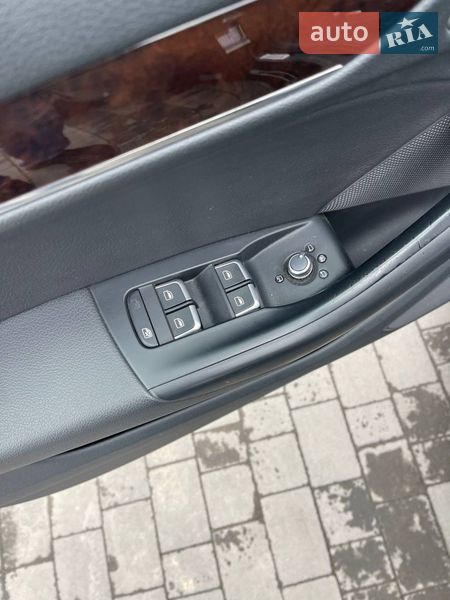 Позашляховик / Кросовер Audi Q3 2016 в Львові