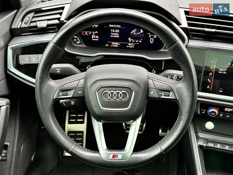 Позашляховик / Кросовер Audi Q3 2020 в Києві