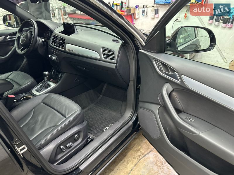 Позашляховик / Кросовер Audi Q3 2016 в Тернополі