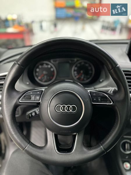 Позашляховик / Кросовер Audi Q3 2016 в Тернополі