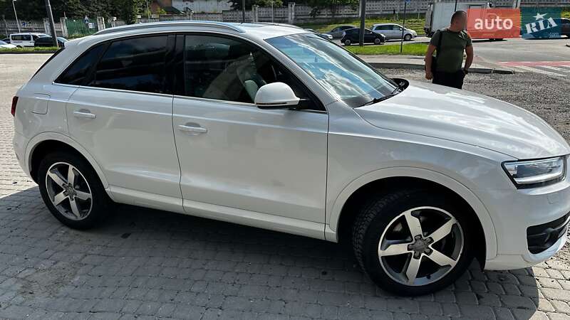 Позашляховик / Кросовер Audi Q3 2014 в Львові
