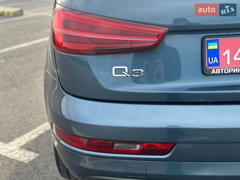 Внедорожник / Кроссовер Audi Q3 2016 в Львове