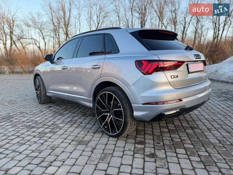 Позашляховик / Кросовер Audi Q3 2020 в Тернополі