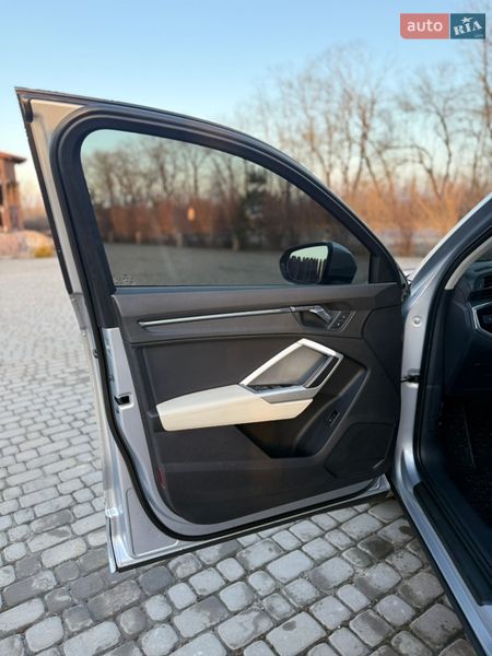 Позашляховик / Кросовер Audi Q3 2020 в Тернополі