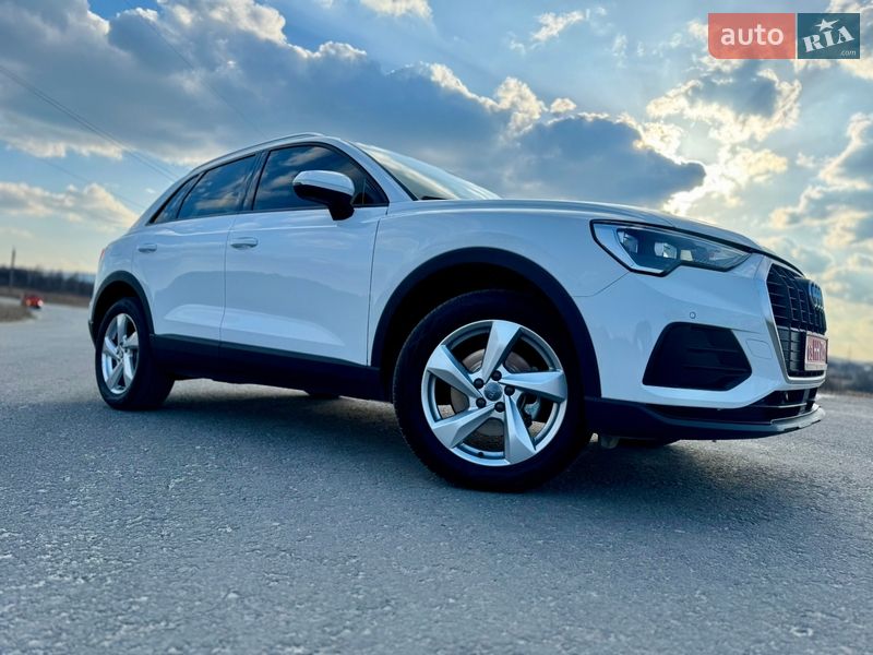 Позашляховик / Кросовер Audi Q3 2022 в Трускавці