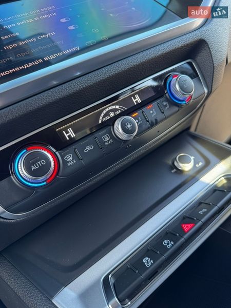 Позашляховик / Кросовер Audi Q3 2022 в Трускавці