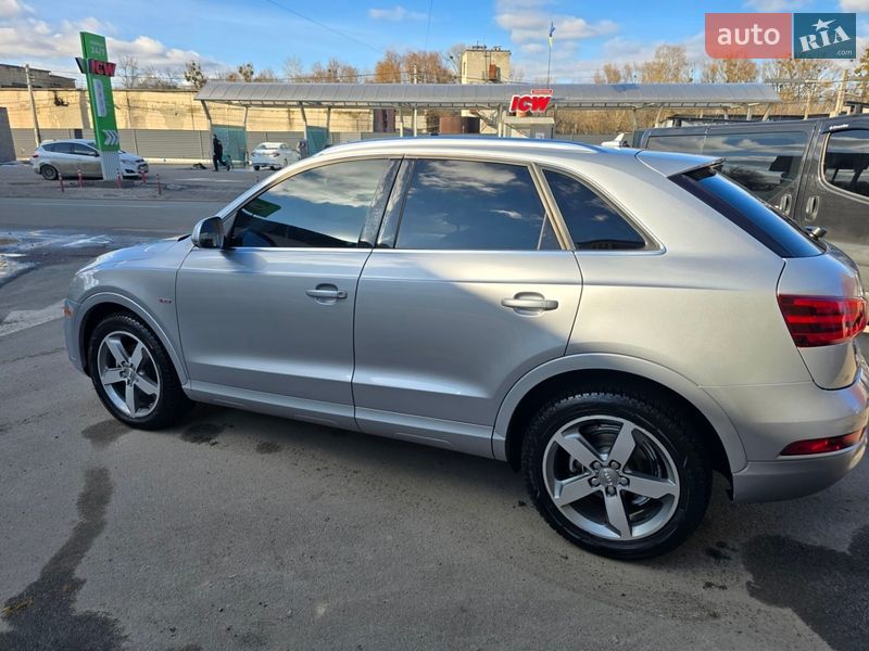 Позашляховик / Кросовер Audi Q3 2015 в Києві