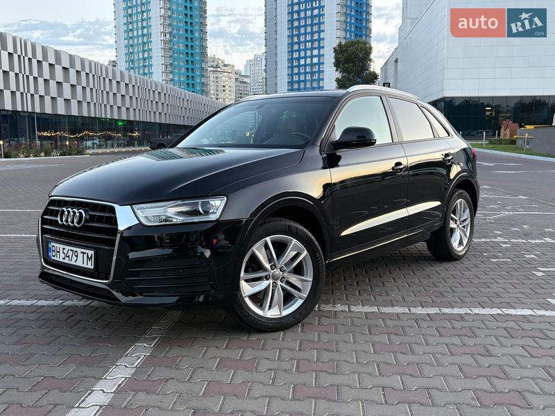 Внедорожник / Кроссовер Audi Q3 2017 в Одессе