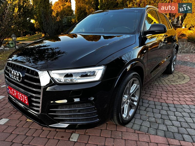 Внедорожник / Кроссовер Audi Q3 2017 в Хусте