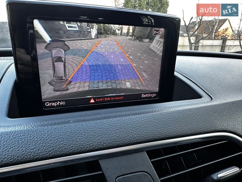 Внедорожник / Кроссовер Audi Q3 2017 в Хусте