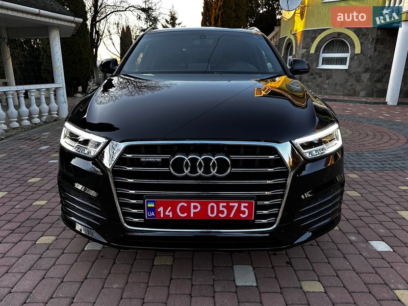 Внедорожник / Кроссовер Audi Q3 2017 в Хусте