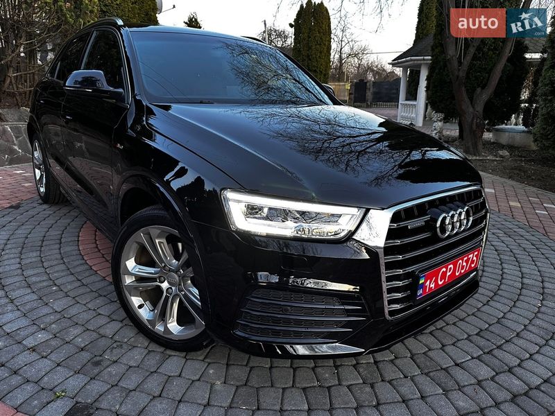Внедорожник / Кроссовер Audi Q3 2017 в Хусте