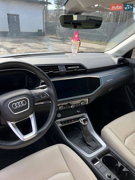 Внедорожник / Кроссовер Audi Q3 2020 в Ивано-Франковске