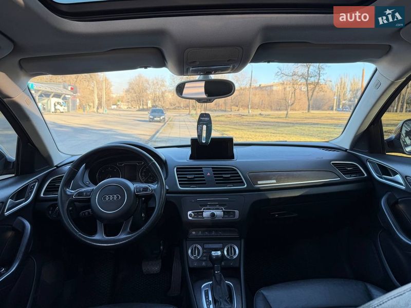 Внедорожник / Кроссовер Audi Q3 2012 в Запорожье