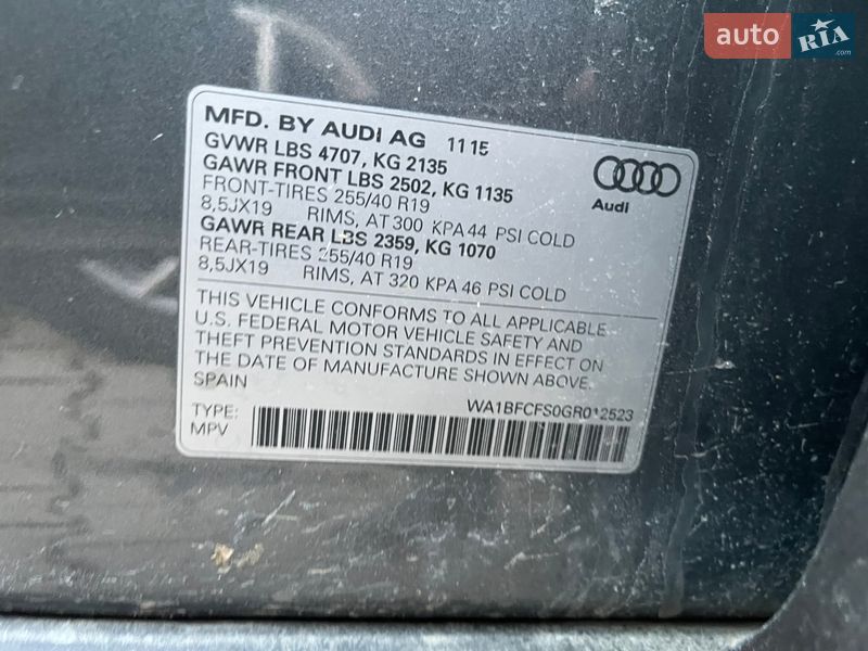 Позашляховик / Кросовер Audi Q3 2015 в Львові