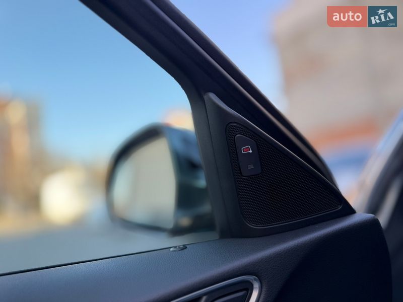 Позашляховик / Кросовер Audi Q3 2018 в Чернівцях