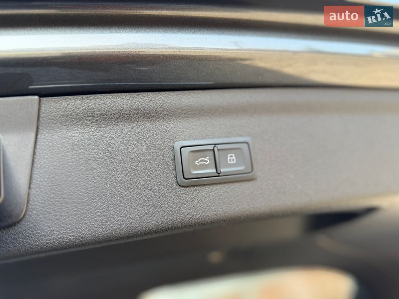 Позашляховик / Кросовер Audi Q3 2018 в Чернівцях