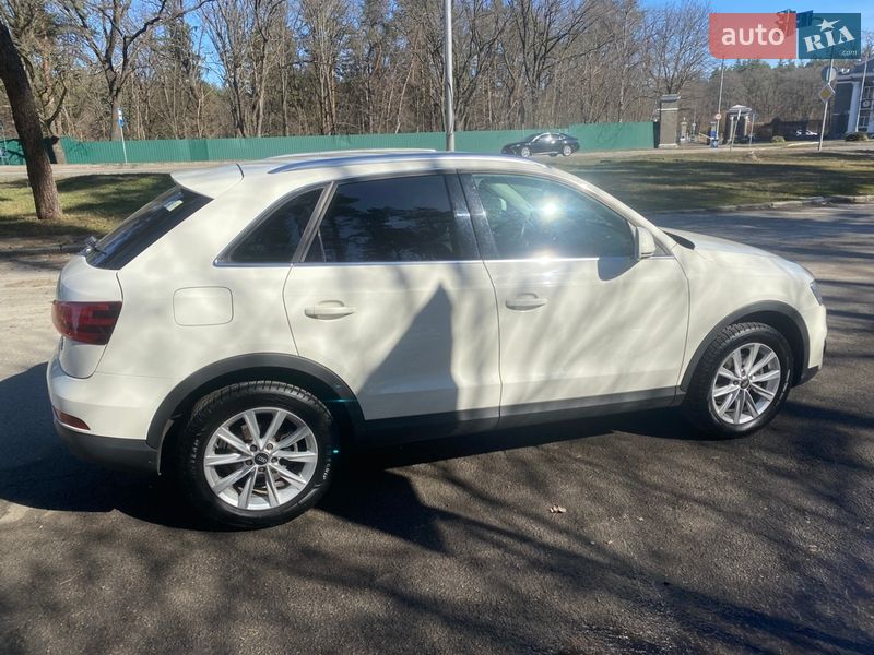 Внедорожник / Кроссовер Audi Q3 2012 в Киеве