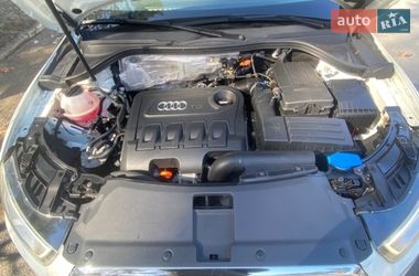 Внедорожник / Кроссовер Audi Q3 2012 в Киеве