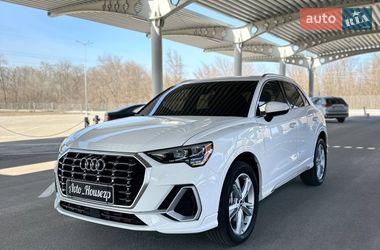Внедорожник / Кроссовер Audi Q3 2021 в Запорожье