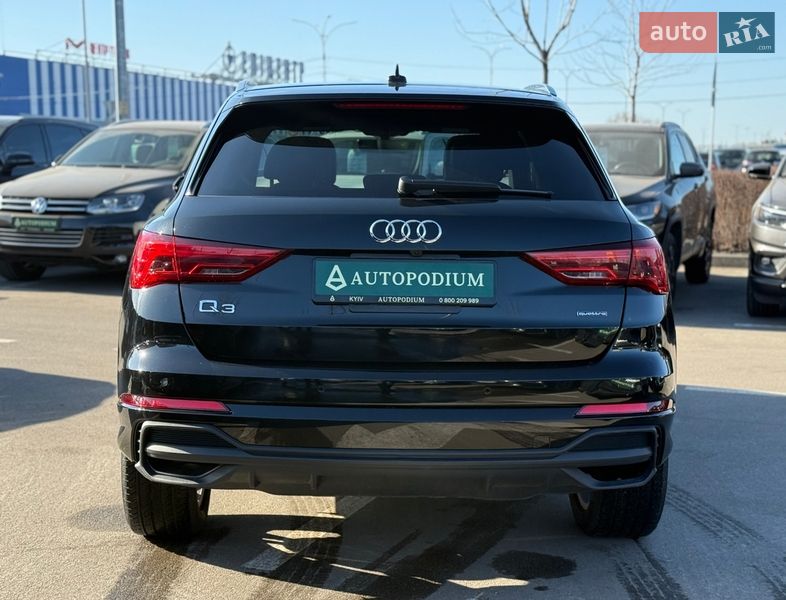 Позашляховик / Кросовер Audi Q3 2024 в Києві