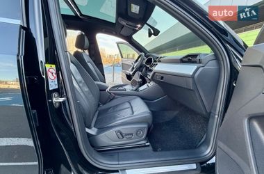 Внедорожник / Кроссовер Audi Q3 2020 в Киеве