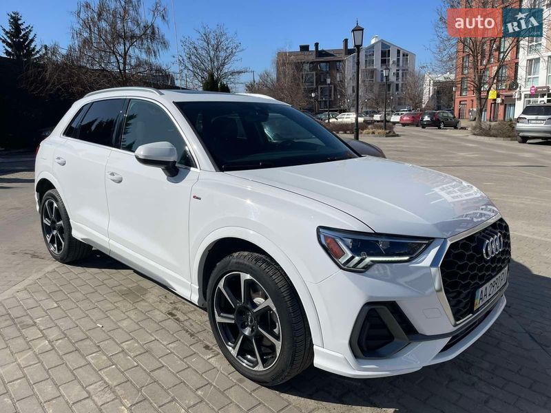 Позашляховик / Кросовер Audi Q3 2024 в Києві