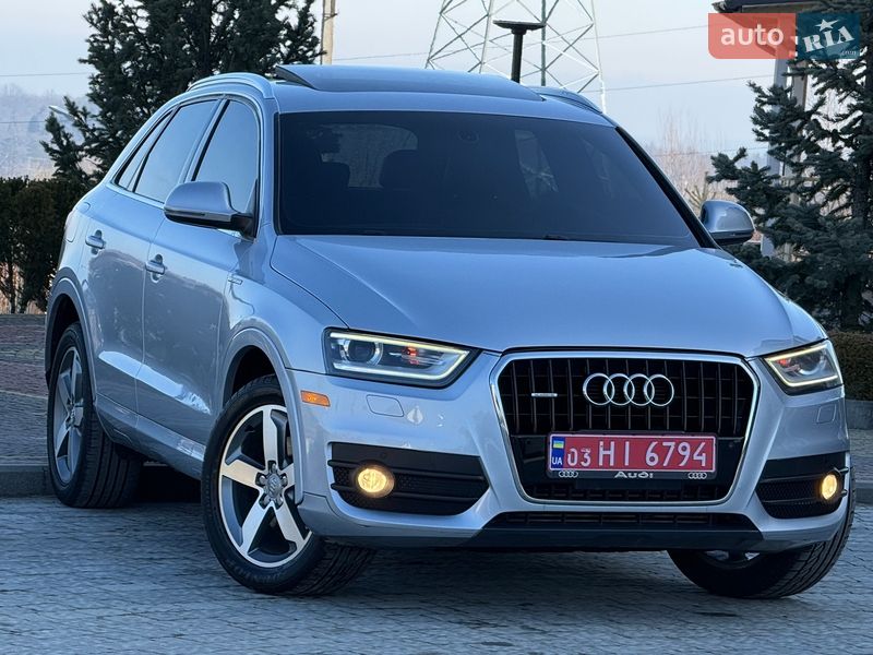 Внедорожник / Кроссовер Audi Q3 2015 в Дрогобыче