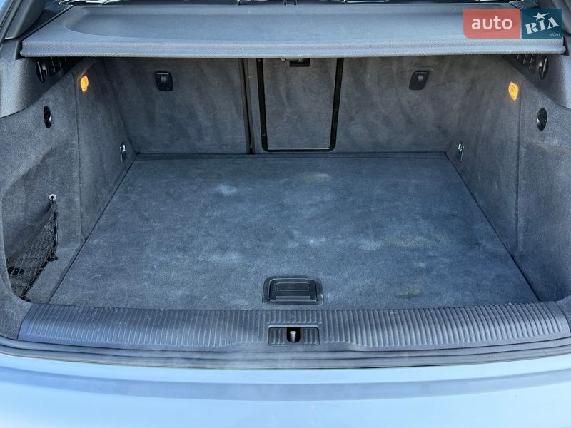 Внедорожник / Кроссовер Audi Q3 2015 в Дрогобыче