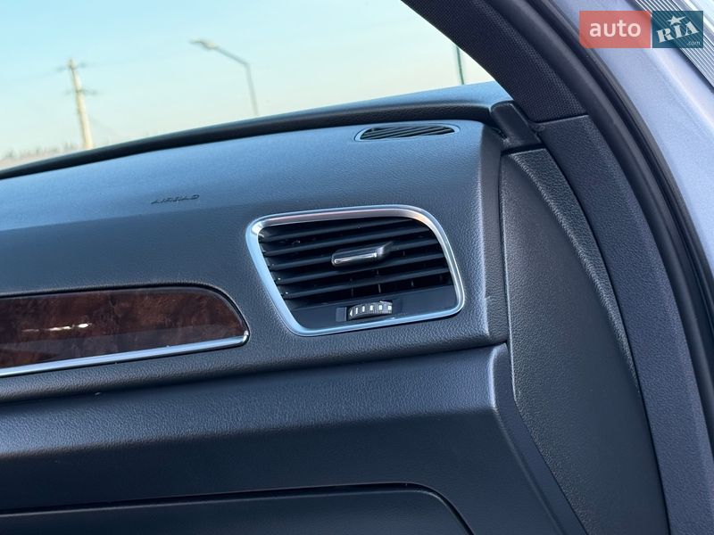 Внедорожник / Кроссовер Audi Q3 2015 в Дрогобыче