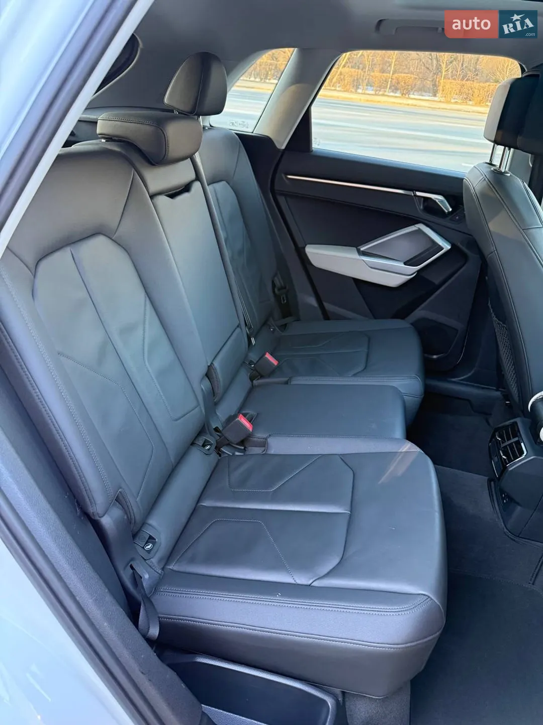 2020 Audi Q3 - мініатюра 3