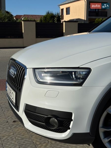 Позашляховик / Кросовер Audi Q3 2011 в Гусятині