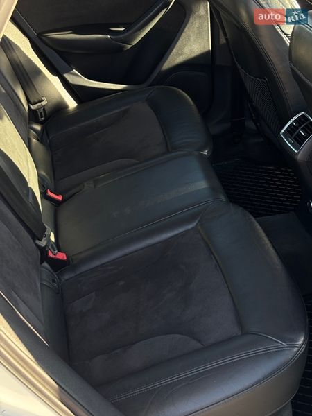 Позашляховик / Кросовер Audi Q3 2011 в Гусятині