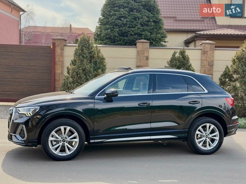 Внедорожник / Кроссовер Audi Q3 2023 в Одессе