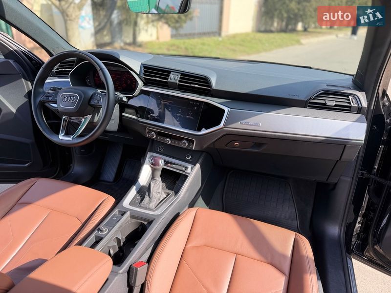 Внедорожник / Кроссовер Audi Q3 2023 в Одессе