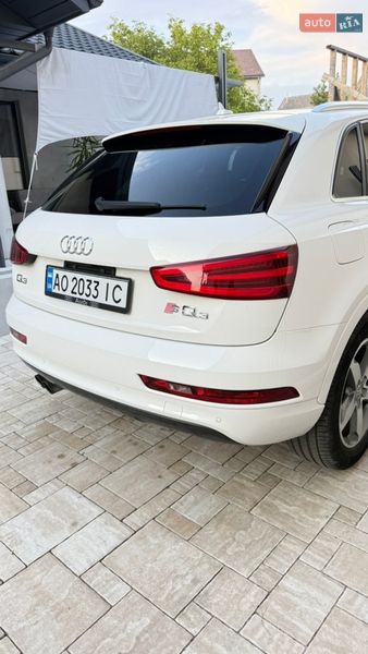 Внедорожник / Кроссовер Audi Q3 2014 в Ужгороде
