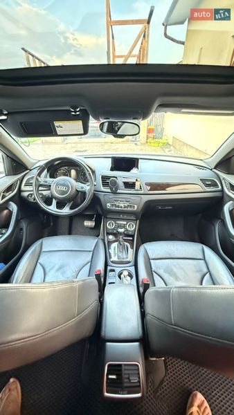 Внедорожник / Кроссовер Audi Q3 2014 в Ужгороде
