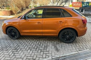 Внедорожник / Кроссовер Audi Q3 2011 в Киеве