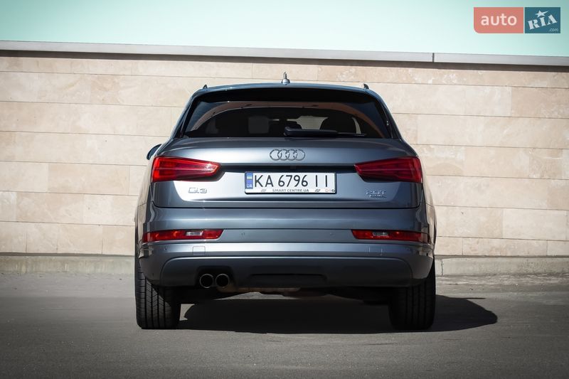 Позашляховик / Кросовер Audi Q3 2016 в Києві