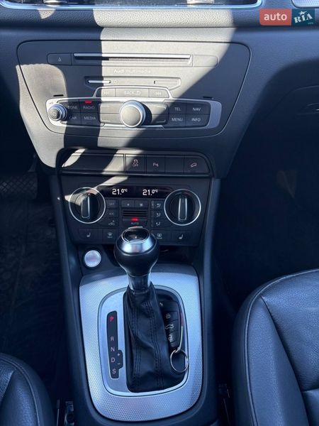 Позашляховик / Кросовер Audi Q3 2015 в Києві