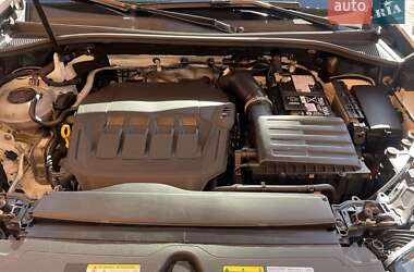 Позашляховик / Кросовер Audi Q3 2024 в Києві