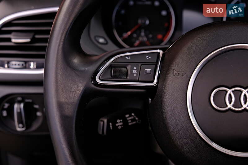 Позашляховик / Кросовер Audi Q3 2018 в Одесі