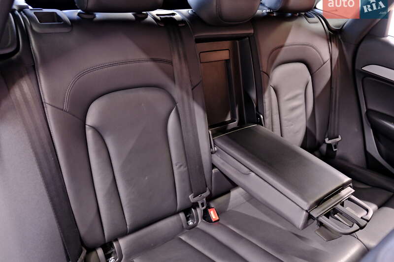 Позашляховик / Кросовер Audi Q3 2018 в Одесі