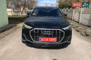 Внедорожник / Кроссовер Audi Q3 2020 в Тернополе