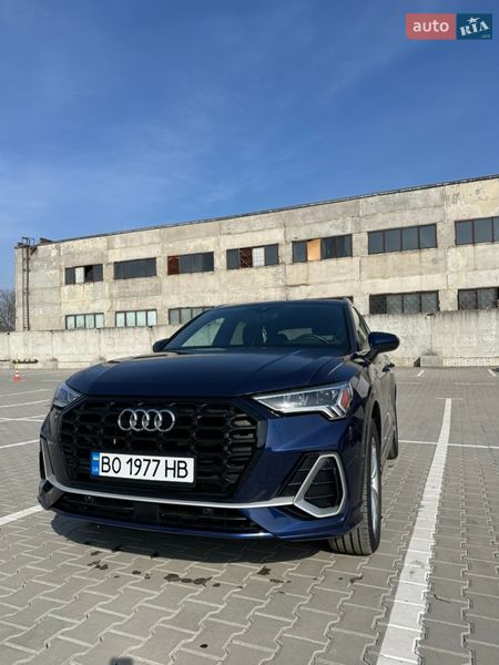 Внедорожник / Кроссовер Audi Q3 2020 в Тернополе