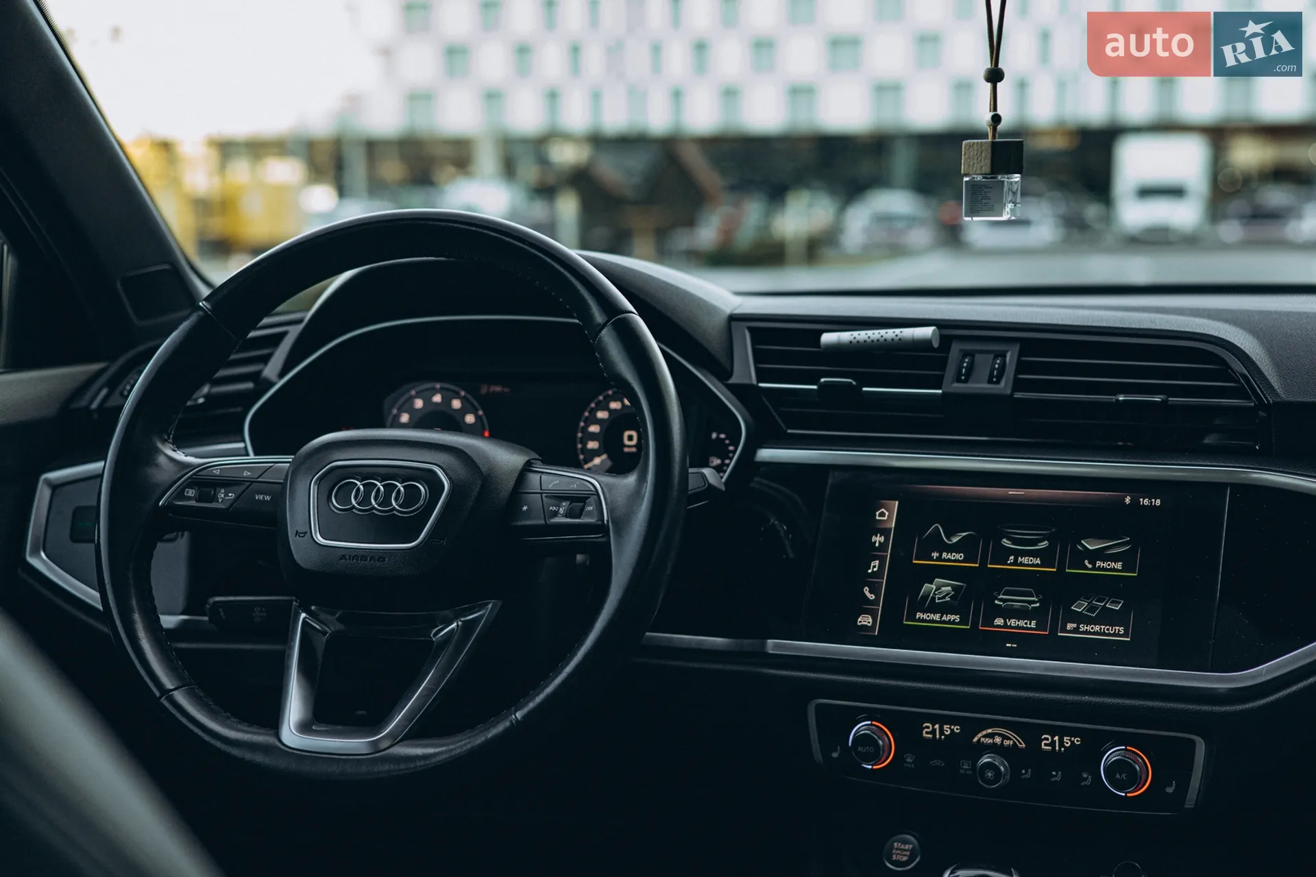 2019 Audi Q3 - мініатюра 11