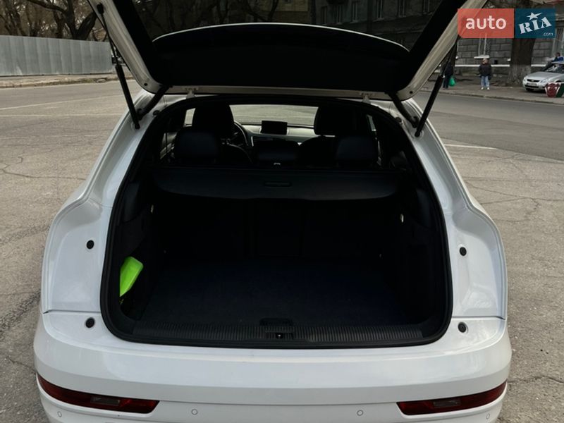 Позашляховик / Кросовер Audi Q3 2018 в Одесі фото 21 Позашляховик / Кросовер Audi Q3 2018 в Одесі