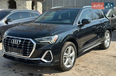 Внедорожник / Кроссовер Audi Q3 2020 в Тернополе